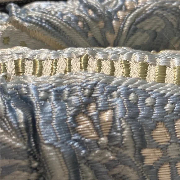 J. Queen New York Paisley Shower Curtain, 72” x 72” NWT - Picture 3 of 5